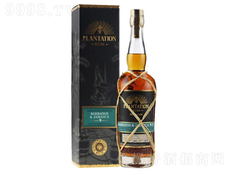�ͰͶ�˹��@��һͰ9����ķ��700ml